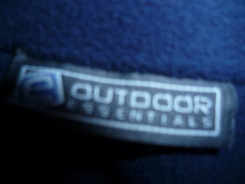 CHAMPION/OUTDOOR ESSENTIALS 2 X BLUE FLEECE JUMPERS 11-12YRS/XS - Picture 6 of 7