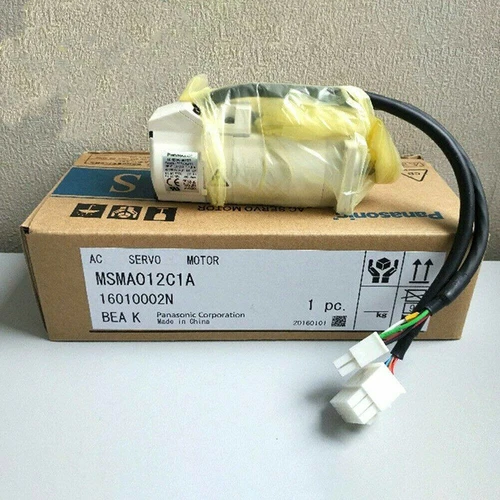1PC Panasonic MSMA012C1A Servo Motor New In Box Expedited Shipping - Picture 1 of 2