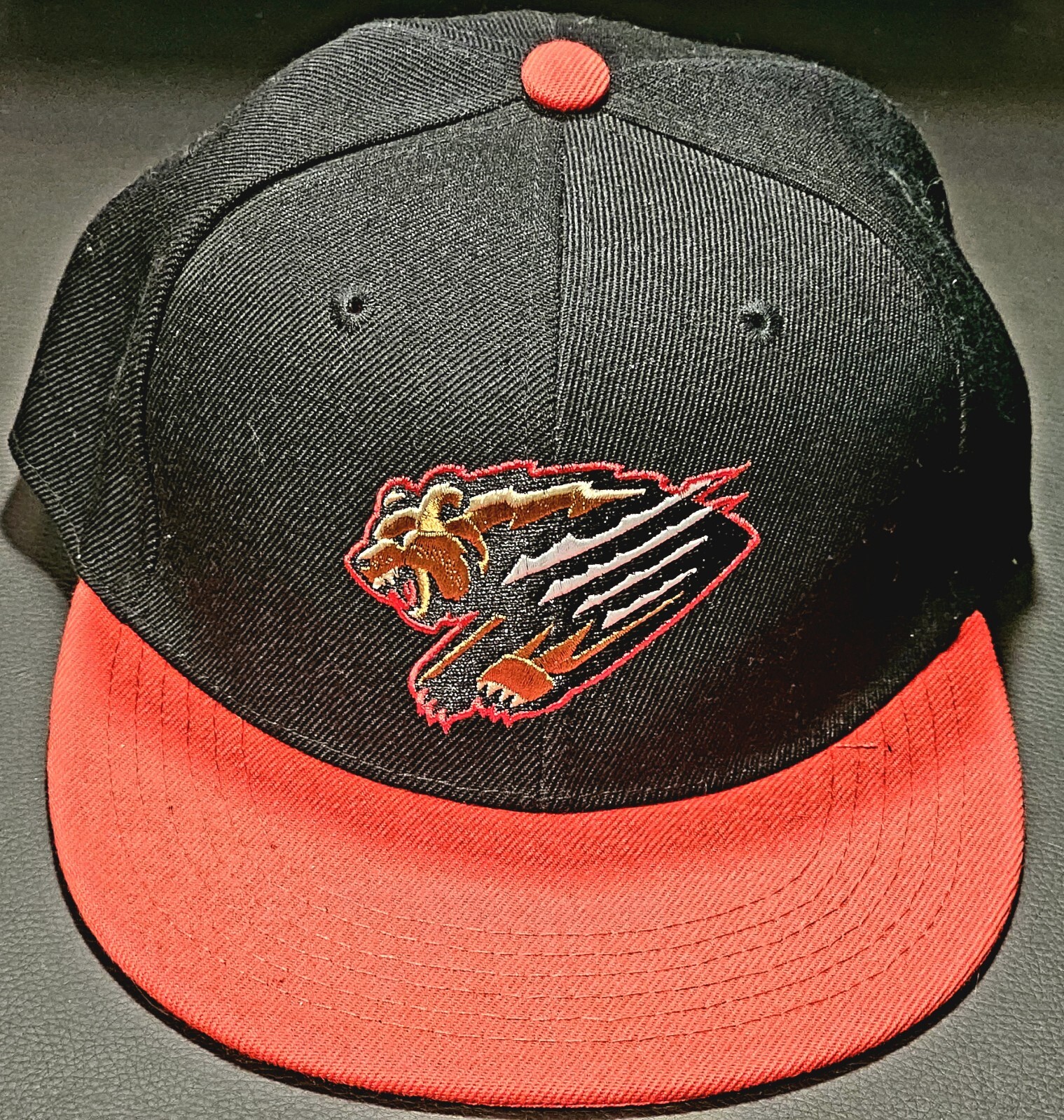 Picture 1 of 4