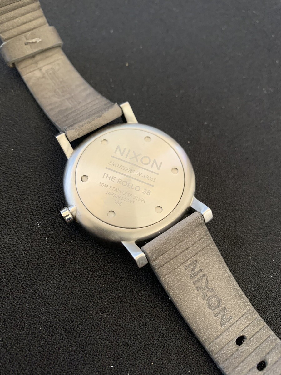 Montre Nixon Rollo 38mm Pour Homme – Noire, Mince, Quartz – Modèle A984-000-00 – Neuve Avec étiquettes
