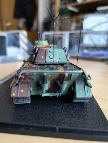 Königstiger Budapest 1944, King Tiger in OVP 1:72 aus Metall sehr fein in OVP - Bild 6 von 9
