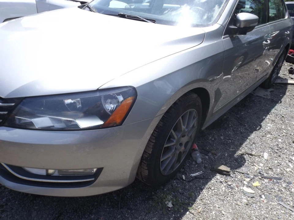 Cinturón de seguridad delantero cubo asiento pasajero retractor se adapta a 12-15 PASSAT 1635065 Foto 2 de 4