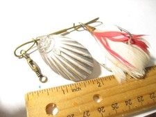 Pflueger small Globe old metal fishing lure