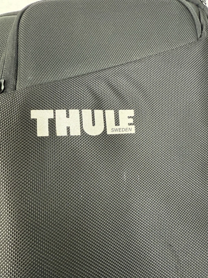 Thule Accent Convertible Laptop Bag Backpack 17L Business Travel Ballistic Nylon - Image 4 of 4