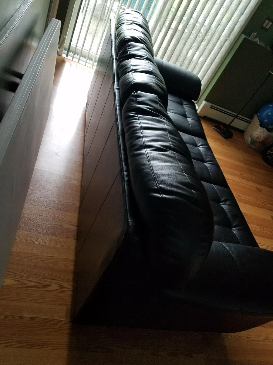 Black couch .home goods pretty new couch eBay