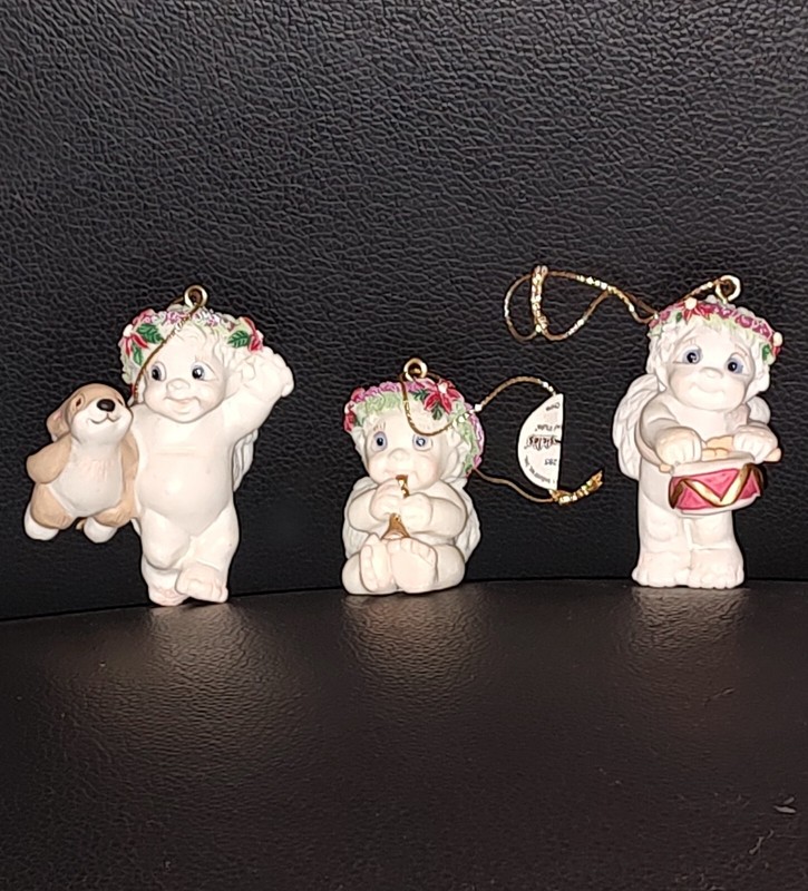 Vintage 1995 Dreamsicle Miniature C'mas Ornaments, Cherubs W/Flute, Bunny & Drum