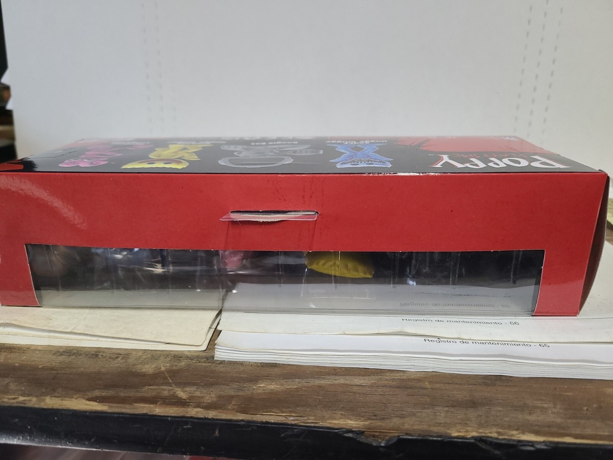 Poppy Playtime Official Collectable Figure 4-Pack Brand New Huggy