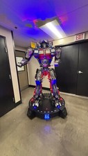 Optimus Prime 6 foot Robot, the arms are moving and lights up!