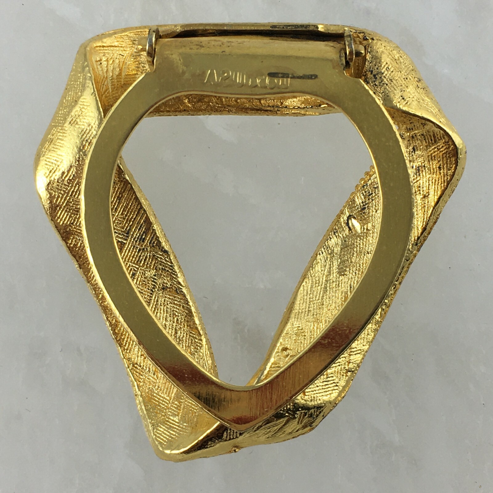 LIEBA USA Triangular Triangle Ribbon Textured Bru… - image 8