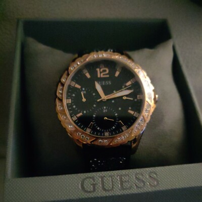GUESS Rose Gold Tone Sparkle Strap Watch U1096L5 New With Box