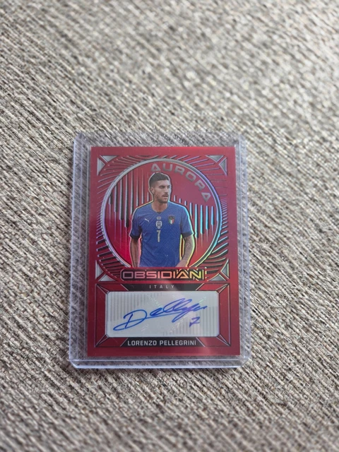 5/8 Lorenzo Pellegrini Auto AS Roma Red 2021-22 Obsidian Panini Soccer Card