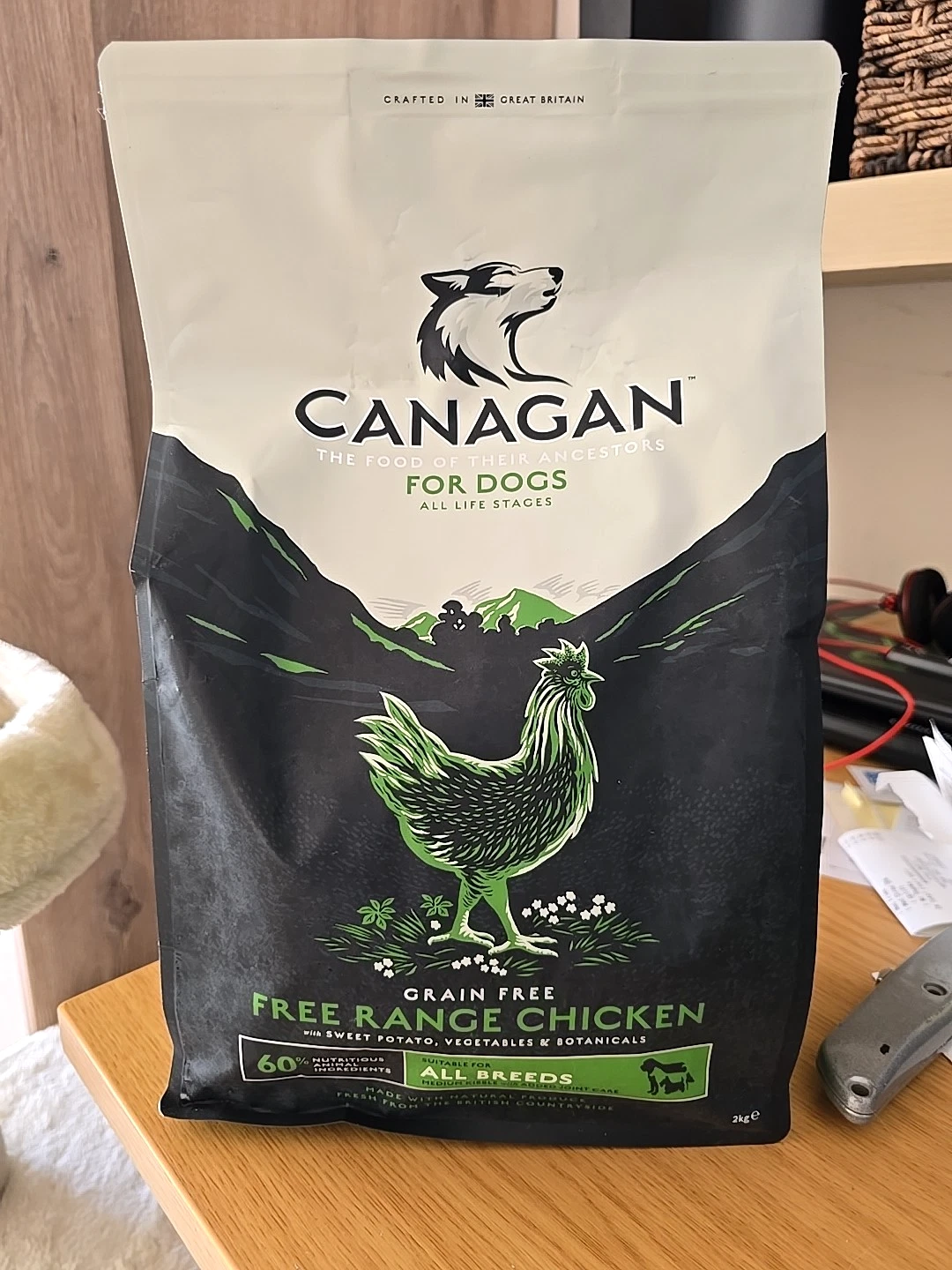 Canagan Free Range Chicken - Grain Free Dry Dog Food - 2kg
