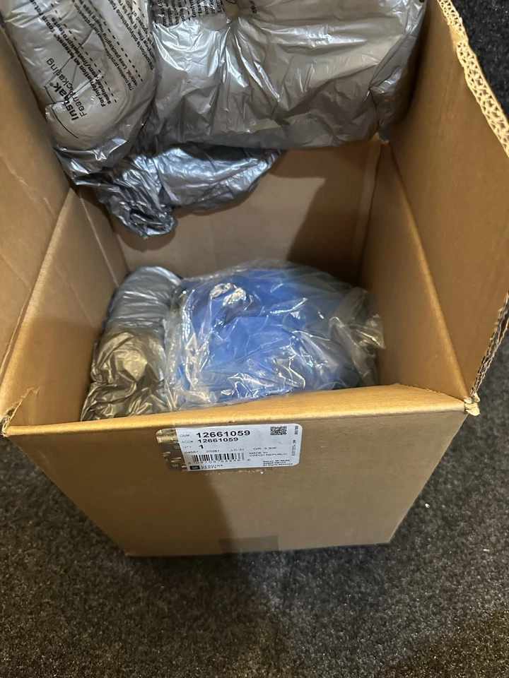 Kit completo de sistema de combustible de alta presión Duramax 2011-2016 6,6 L GM PIEZAS OEM Foto 2 de 4