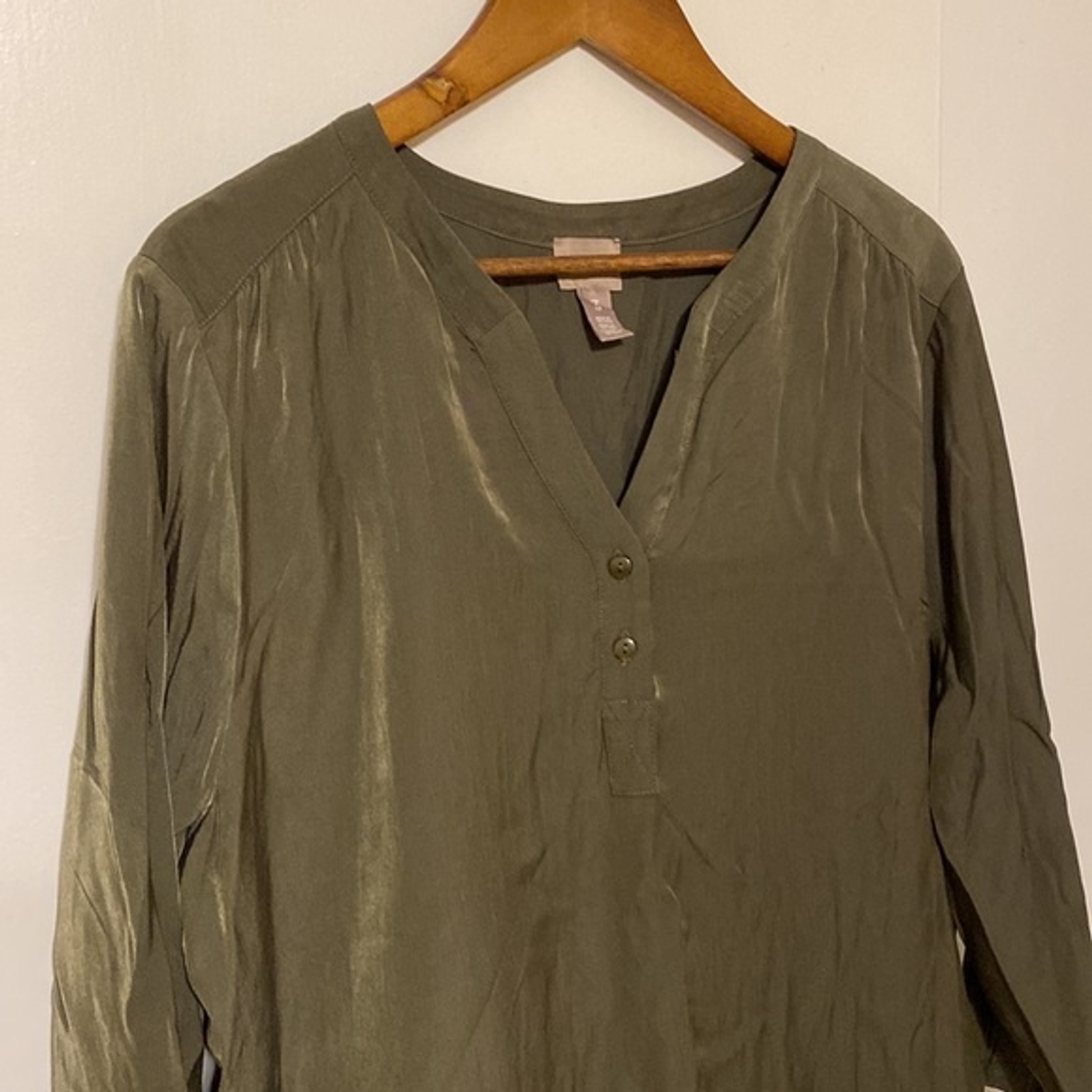 Chico's Layered Split-Back Popover Blouse Green 3… - image 2