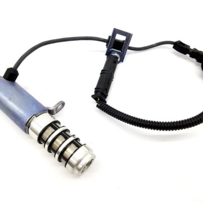 ウメ Oil Pump Sensor Solenoid Valve For Peugeot 208/308/3008 Citroen C4