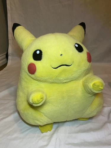 1999 Pokémon Pikachu Jumbo Hasbro TOMY large 16" Plush Nintendo