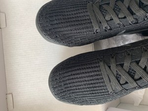 womens black vapormax
