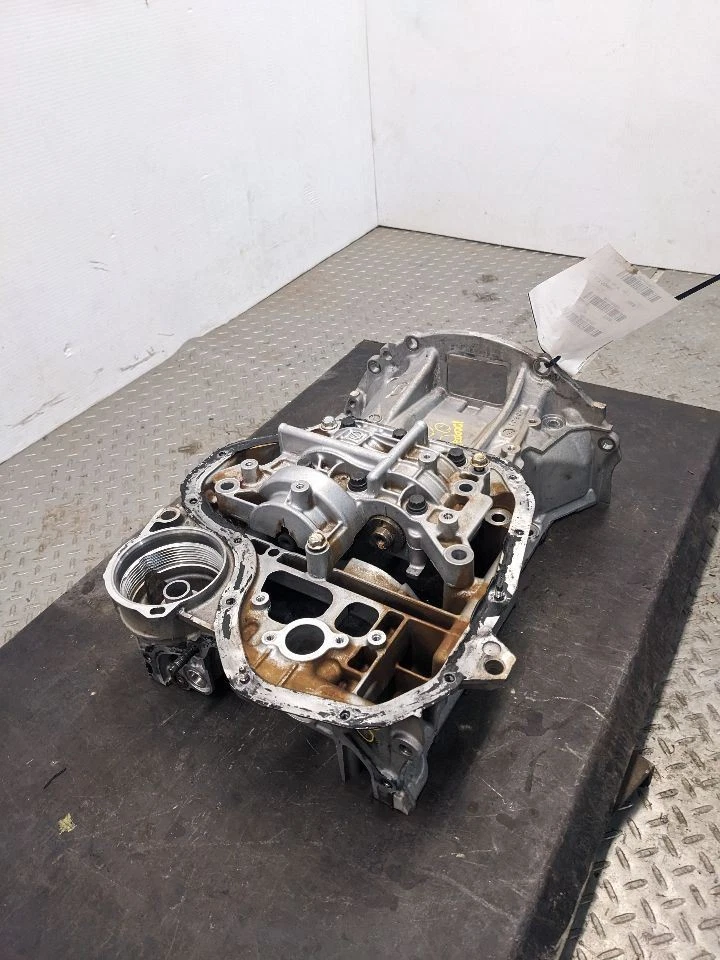 Cacerola de aceite 2,4 L 2AZFE motor superior se adapta a 11-13 MATRIX 1180353 Foto 4 de 4