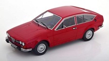 Coche modelo diecast Alfa Romeo Alfetta 2000 GTV 1976 rojo escala KK