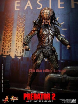 Hot Toys MMS173 Predator 2 City Hunter Predator 1/6 Scale Action
