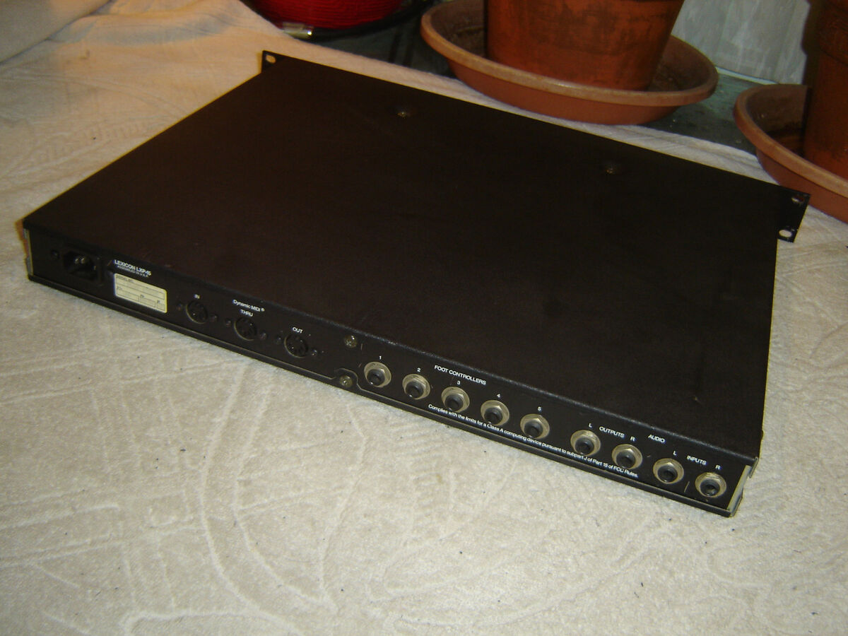 Lexicon LXP-15, Digital Effects Processor, Reverb, Pitch/Eq Lexicon LXP-15, Digital Effects Processor, Reverb, Pitch/Eq