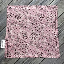 EDC HANK W/MICROFIBER BACK 8  - PINK BANDANA DESIGN HANDKERCHIEF
