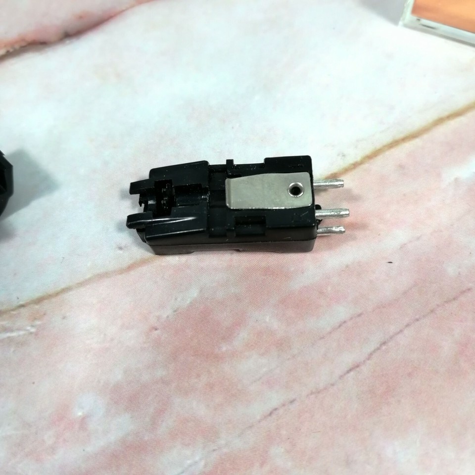 Pfanstiehl P-18 Cartridge Needle/Stylus Astatic 133D Singer 484-023-006 EV 5377