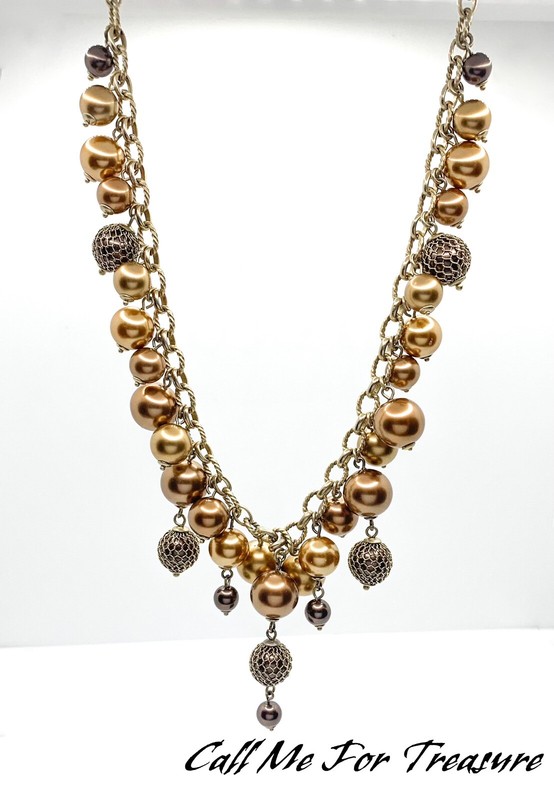 Carolee Pearl Necklace Gold