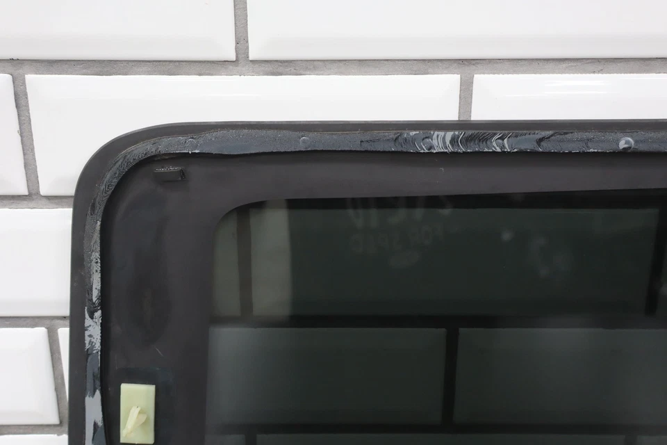 *Solo 2008-2009* Hummer H2 izquierdo LH conductor cuarto trasero ventana vidrio SOLO Foto 3 de 4