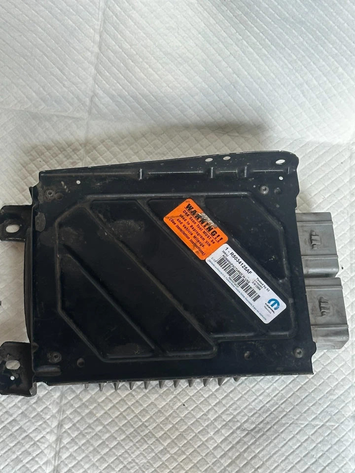 2002 DODGE NEON 2.0L Engine Control Module Computer 04745860 OEM (AA 326) - Image 2 of 4
