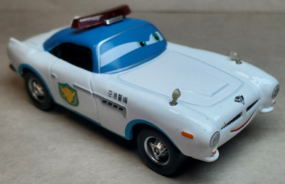 Disney Pixar Cars 2 Security Guard Finn McMissile 1:55 FC Spy Secret Agent