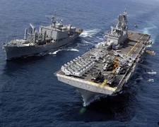 2007  USS BATAAN (LHD 5) Steams Along Side USNS Concord  PHOTO (176-n)