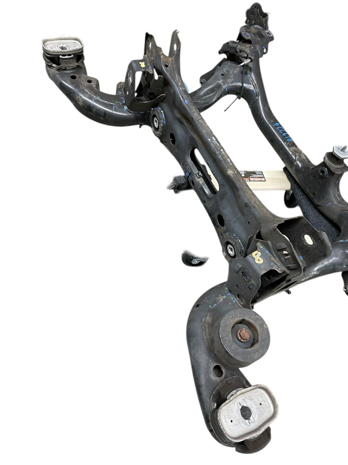 2015-2020 BENTLEY BENTAYGA OEM Rear Suspension Subframe Cross Member