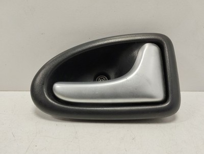 8200028995 INNERHALB DES VORDEREN RECHTEN GRIFFS / 165388 FÜR RENAULT CLIO II FA