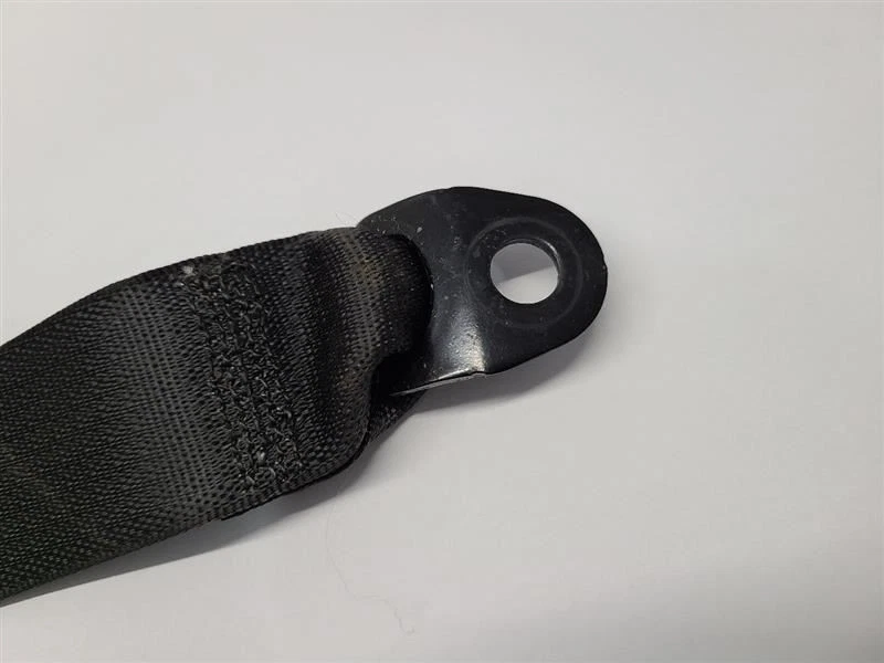 2010-2017 CHEVROLET EQUINOX CENTER REAR SEAT BELT RETRACTOR BLACK Foto 3 de 4