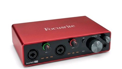 Focusrite Scarlett 4i4 3rd Gen USB-C Audio Interface 4x4 MIDI 192kHz w/ Cable