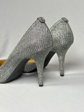 Michael Kors Dorothy Flex Pumps Womens 8.5M Silver Metallic Heels PV18E New