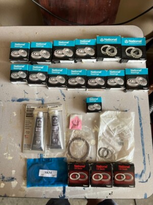 National Bearings Lot, Gasket Maker, National Oil Seals Federal Mogul New