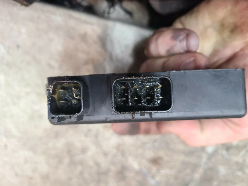 YAMAHAVENTURE XTC 500 C.D.I. Блок в сборе VX500 8CJ-85540-01-00 RW4475 - Изображение 3 из 4