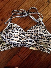 Victorias Secret Pink Leopard Print Body Wrap Swimsuit Bikini Top XS Nwt