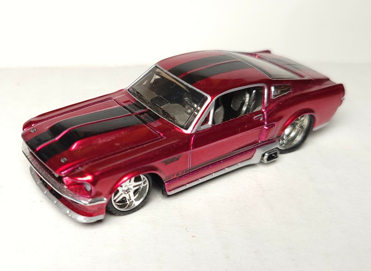 Maisto Pro Rodz ４台セット！NOMAD３種& BISCAYNE 2008 Maisto ProRodz 1:64 Diecast - 1962 Chevrolet Biscayne