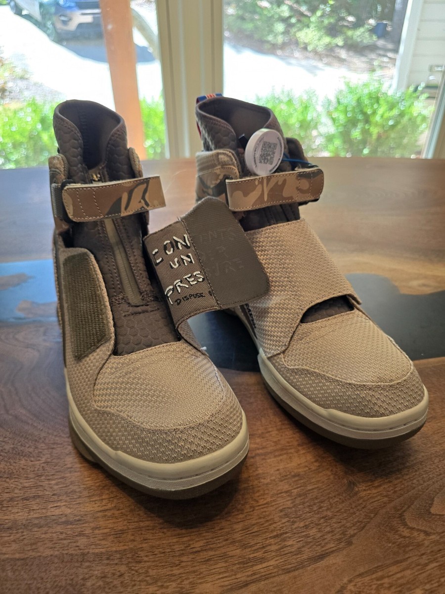 Size 11 - Reebok U.S.C.M. Bug x Alien Stomper 40th