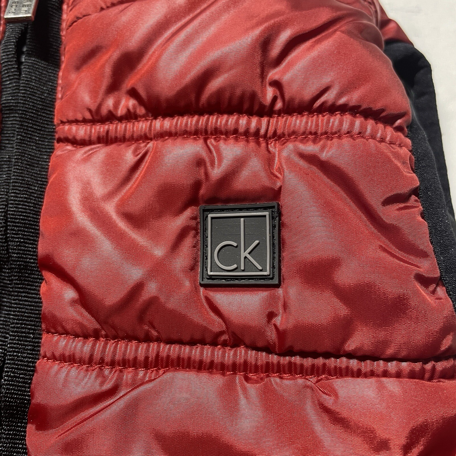 Calvin Klein Puffer Vest Jacket Boys Size 2T Maroon Full Zip Kids Youth Toddler thumbnail 6