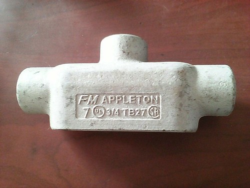 Appleton 7, 3/4 TB27 3NO 6 Max 10.0 CU. IN V | eBay