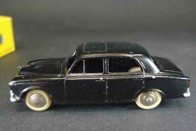 DINKY TOYS ATLAS PEUGEOT 403 NOIRE version sans glace 1/43 REF 24B IN BOX | eBay