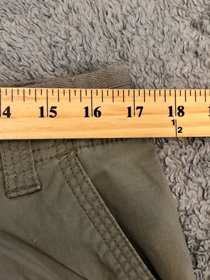 Pantalones Cortos DKNY Jeans Para Mujer 12 Bermudas Carga Verde Elastizadas Activas Foto 3 de 4