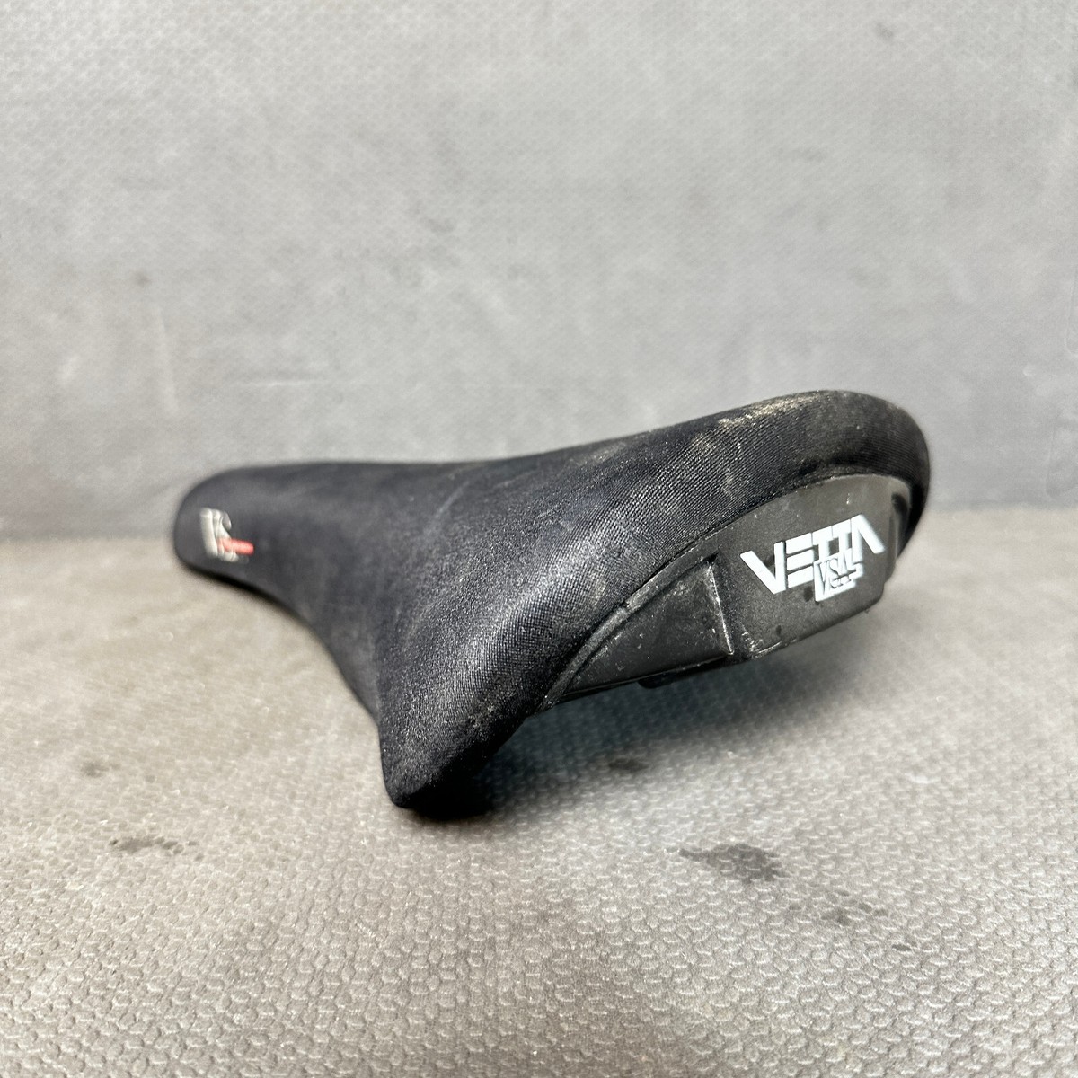 Selle Vetta VSA Vintage Avec Amortisseurs – 270 X 145 Mm – Pour VTT/route