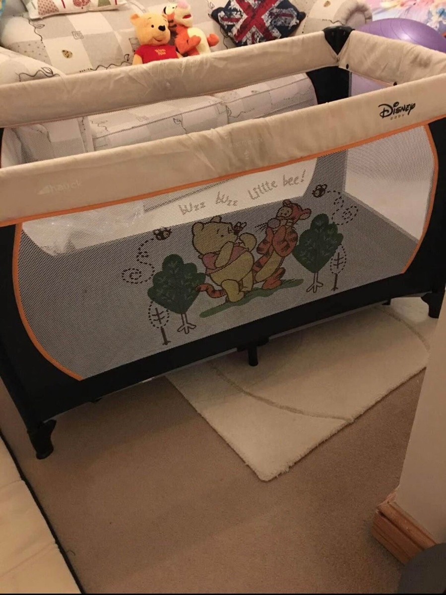 Travel Cot Winnie the Pooh With Mattress UK