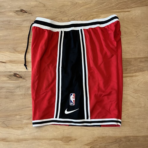 NIKE NBA Authentics Atlanta Hawks Red Black Pre-Game Practice DNA Shorts Sz 2XL - Picture 4 of 10