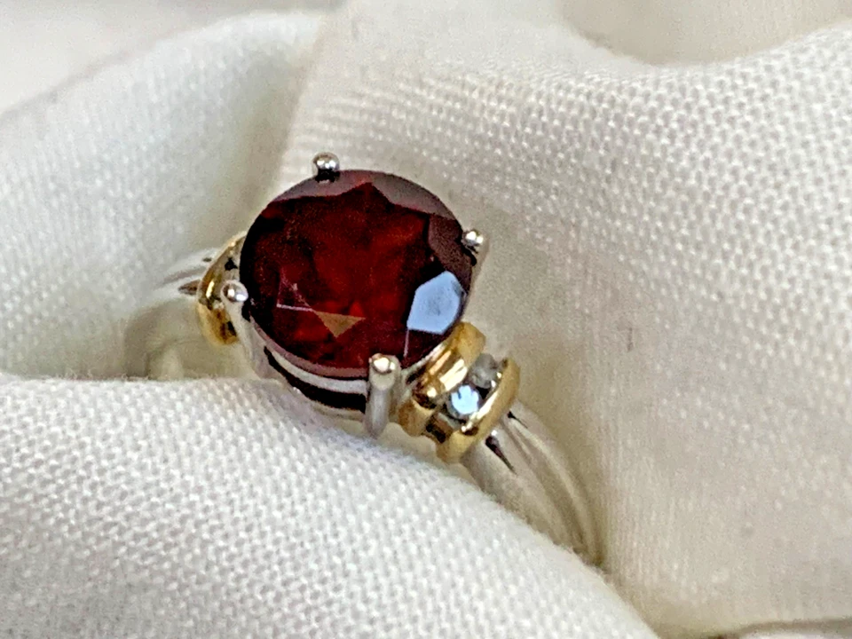 Anillo de diamantes de oro amarillo y blanco de 10K 3,25 g talla 7 color granate *LEER* Foto 3 de 4